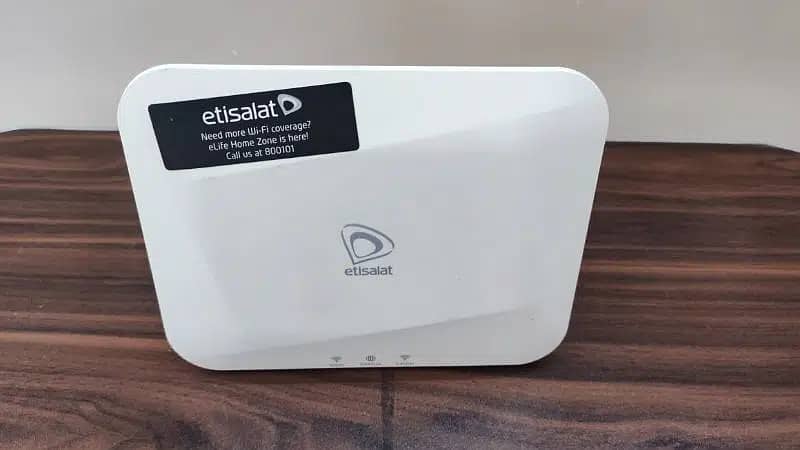 Etisalat S3 AC 2100 Dual Band Wireless Router (Branded used) 1