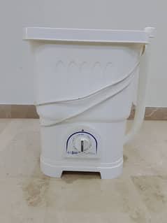 Mini washing machine