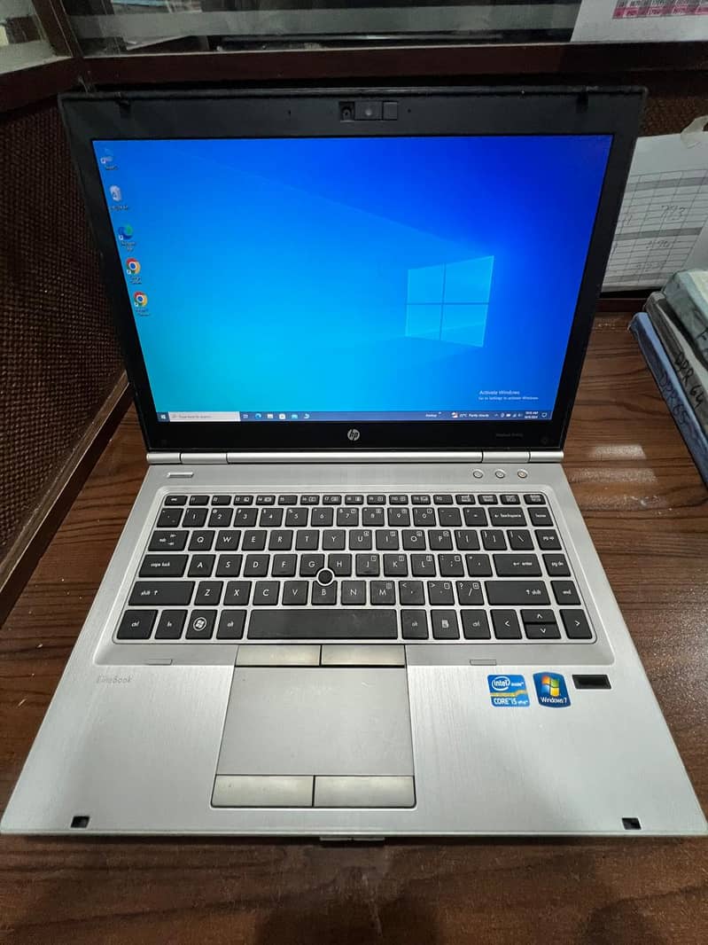 HP Elite Book Core i5 2nd Generation with 4 GB RAM 9