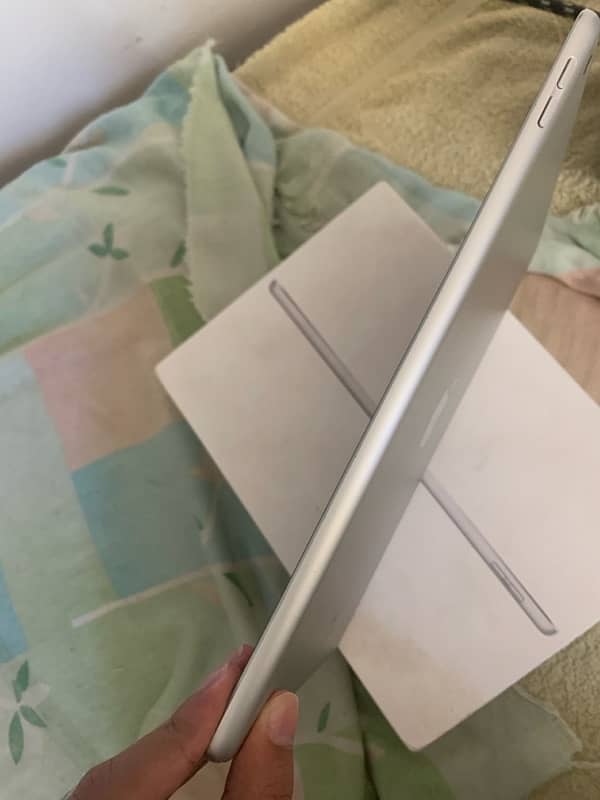 ipad 9 th generation 1