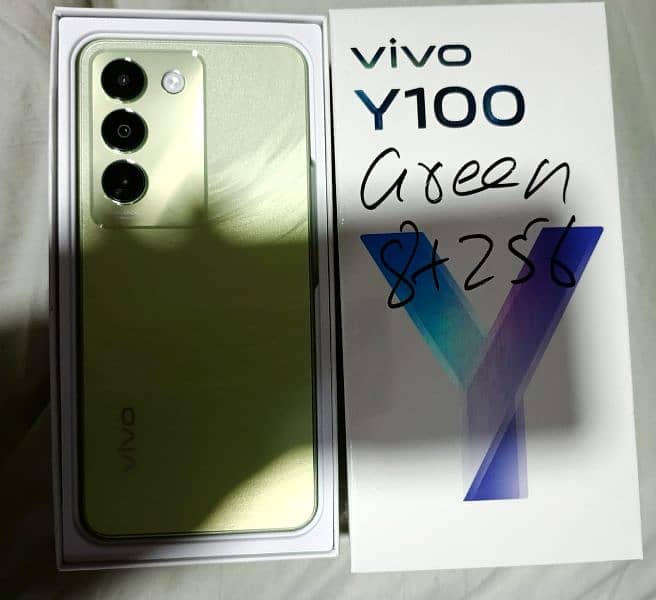 vivo y 100 8+8/256gb  just box open never used 0