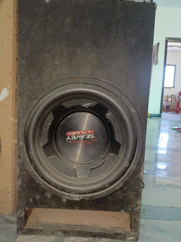 10 inches speakers with 12 inches woofer and amplifier 2