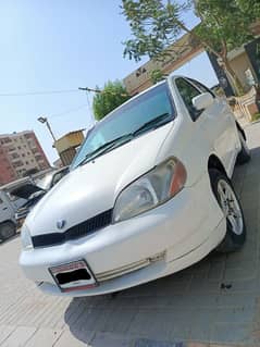 Toyota Platz 2005