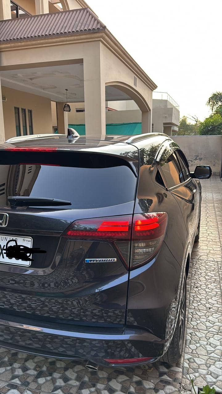 Honda Vezel Hybrid Z 2019 3