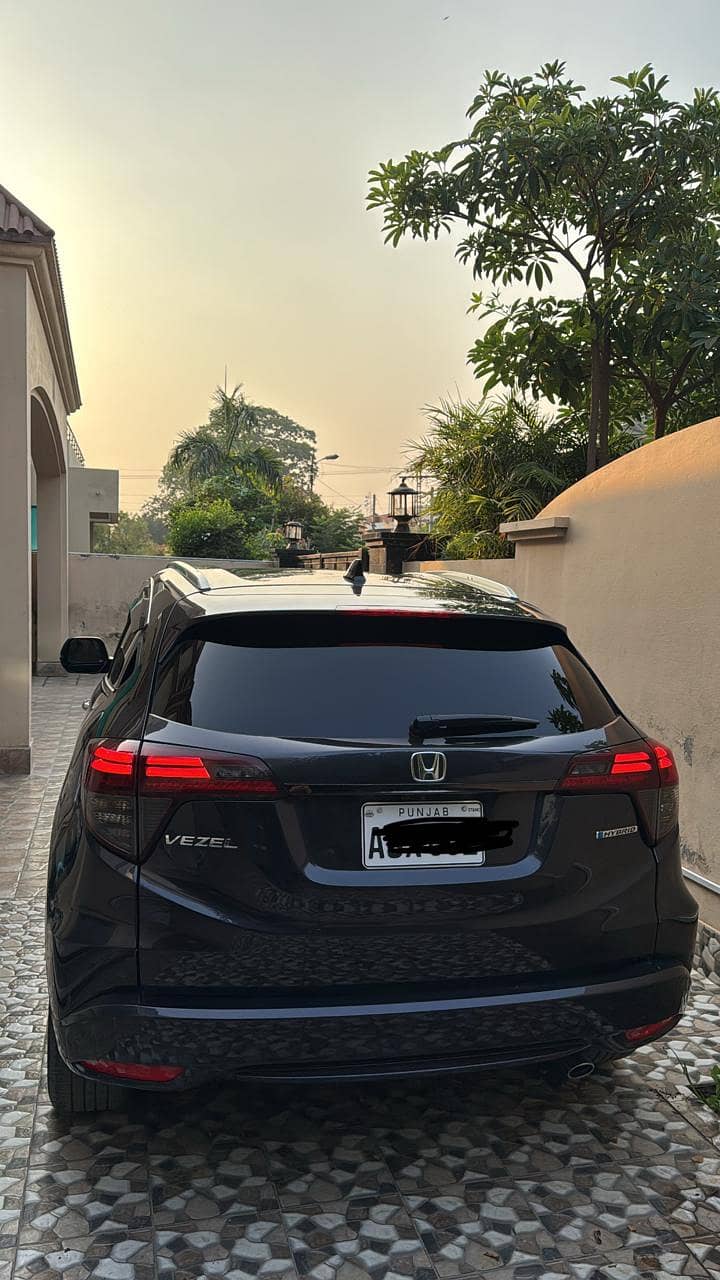 Honda Vezel Hybrid Z 2019 5