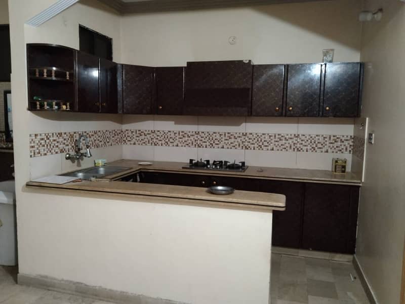 3 bedroom lounge portion for rent nazimabad 3 0