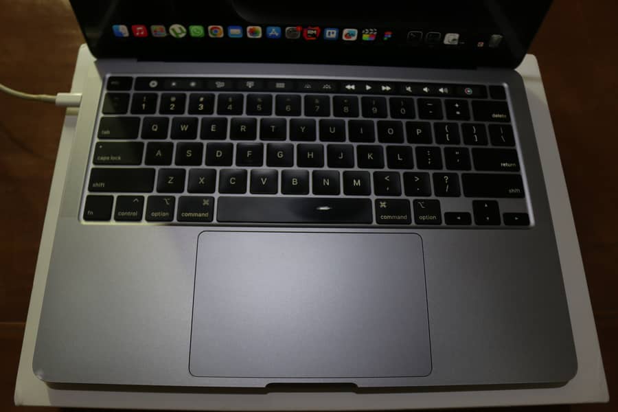 MacBook Pro 2020, Core i5, 13-inch, 500GB SSD, 8GB, Space Gray 1