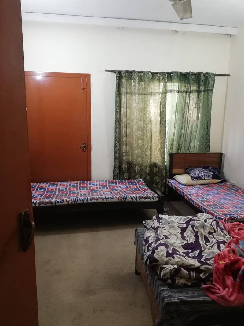 Kashmir Heaven Hostel For Girls 0