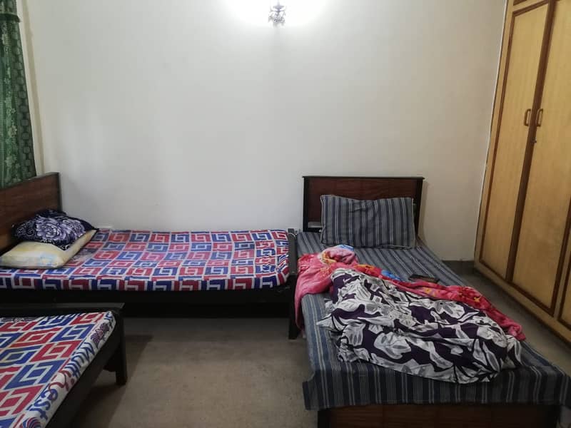 Kashmir Heaven Hostel For Girls 1