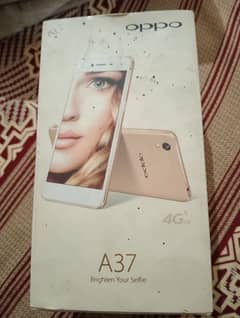 oppo A37 box sath hai