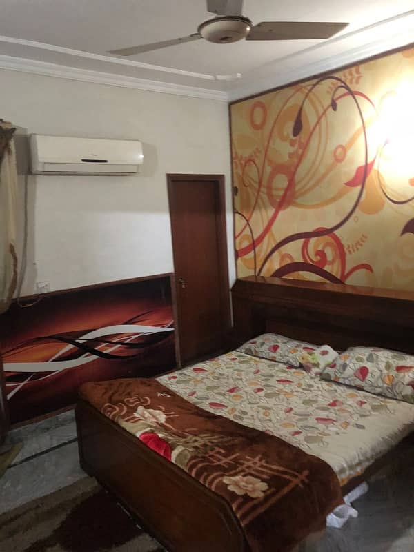 JOHAR TOWN BLOCK N 8 MARLA OWNER BULID HOUSE FOR SALE 15