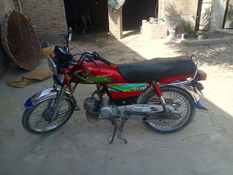 bht achi halat hy bike ki 4