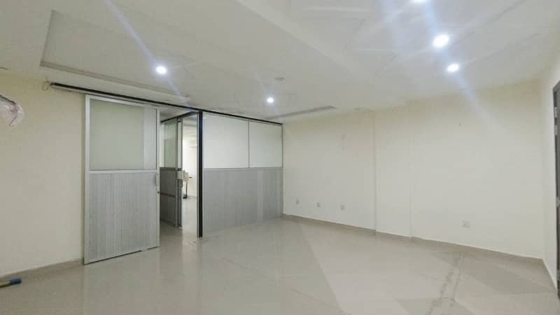 4 Marla Office In Stunning Paragon City - Broadway Is Available For Rent 9