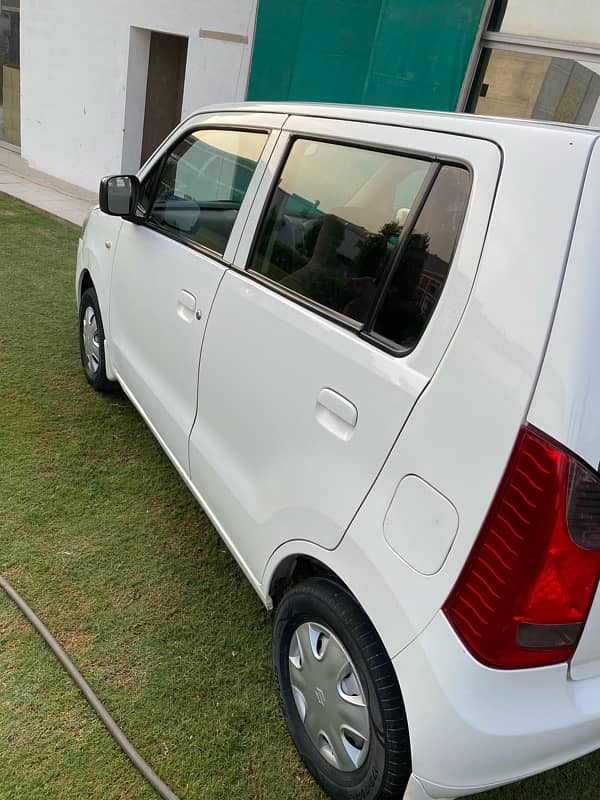 Suzuki Wagon R 2019 4