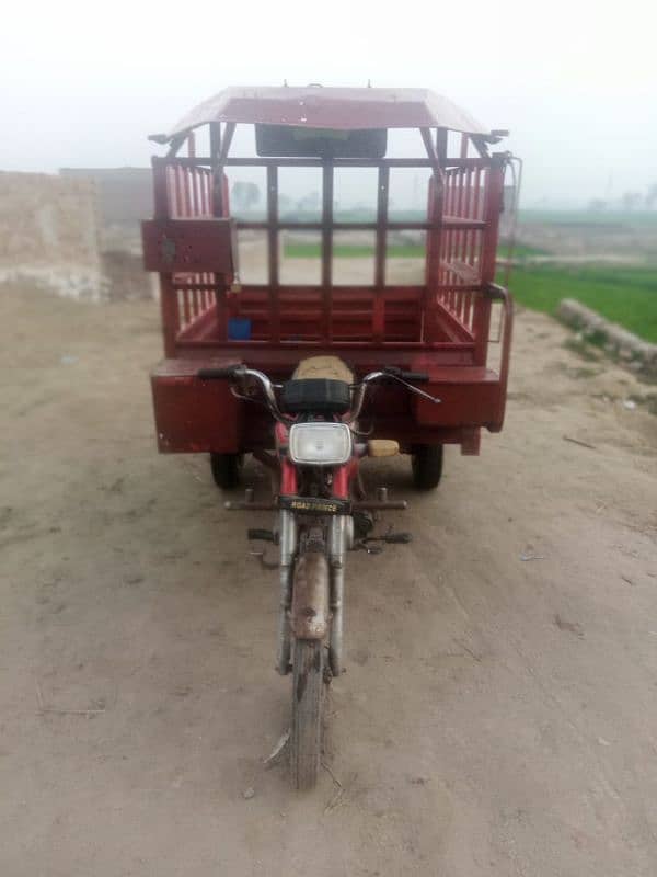 united loader rickshaw 4