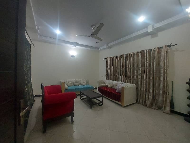 1 Kanal Lower Portion Tile Flooring With Car Porch Gas Available Fully Furnished Available For Short And Long Time 19