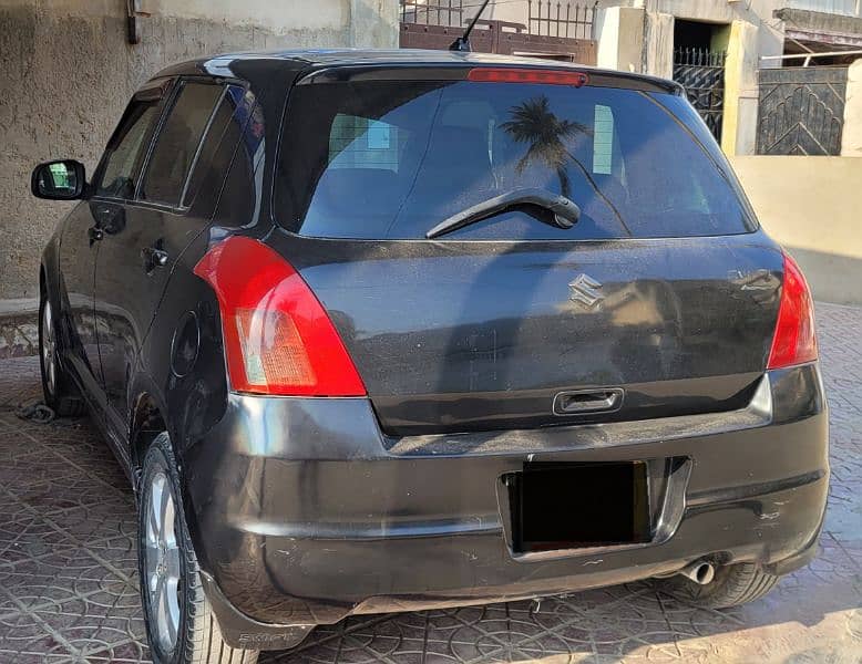 Suzuki Swift 2012 1