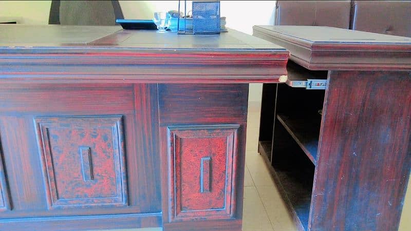 Office Table size 3*5 1