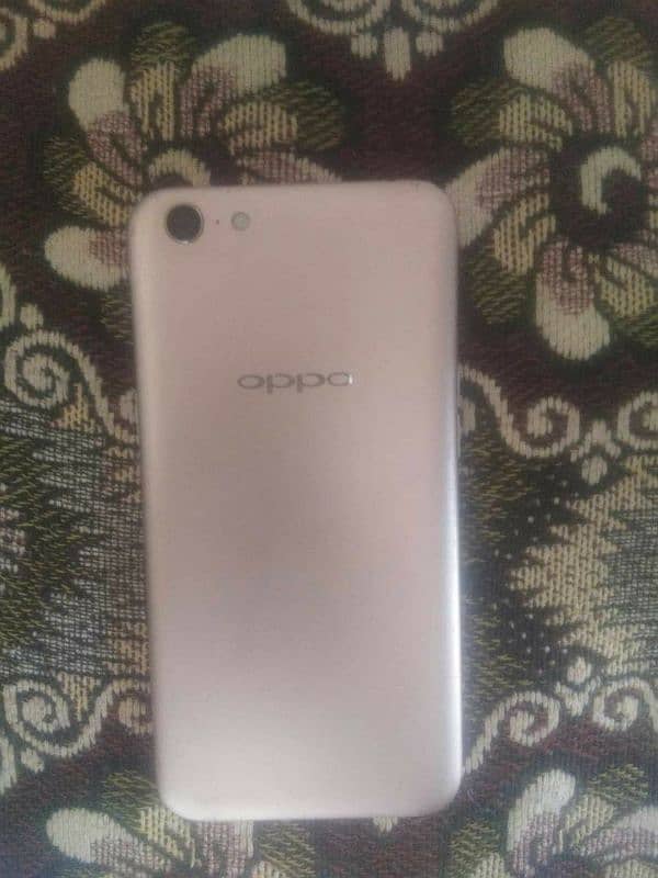 oppo A71 4