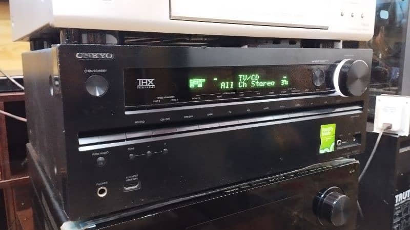 3x Onkyo Nr_906 \ 717 \ 805 Home Theater 4K Amplifier. 3