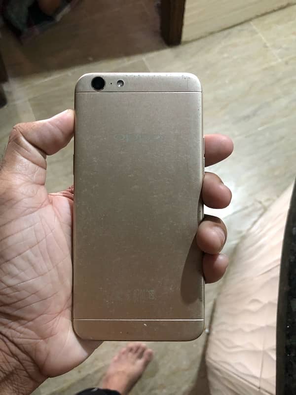 Oppo A57 5