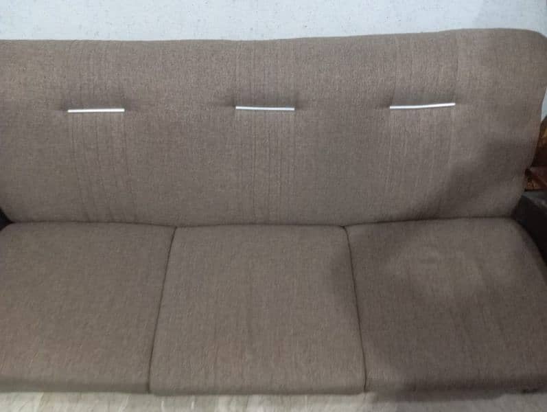 5 seaters sofa for sell 1