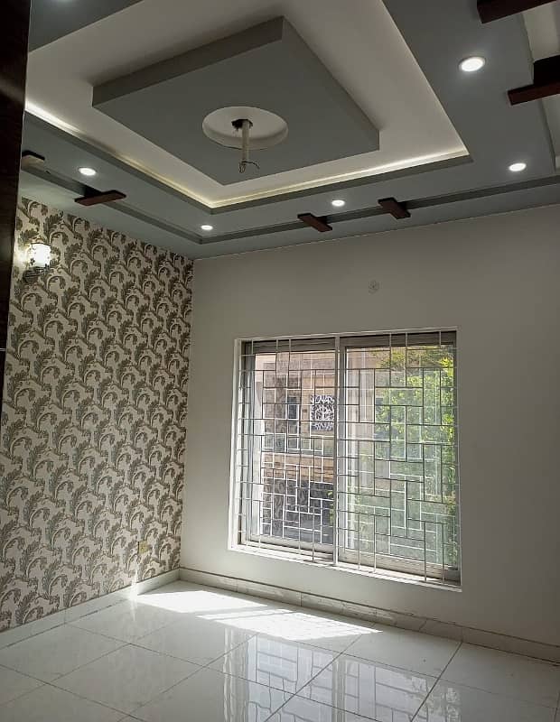 5 Marla Brand New Upper Portion For Rent In Park View City Lahore. 1