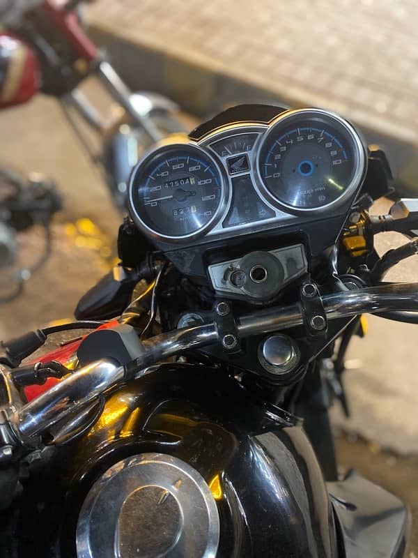 CB150F 2018 Black Color Rawalpindi Number 4