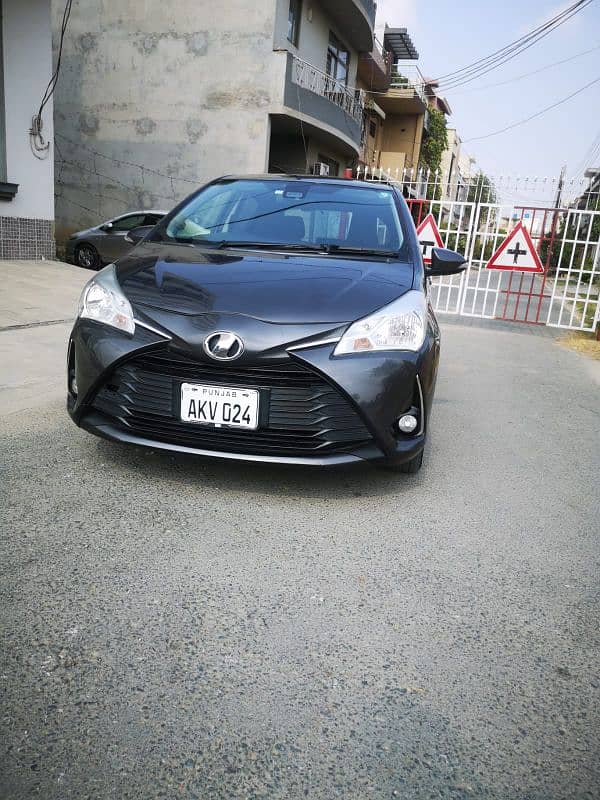 Toyota Vitz 2018 1