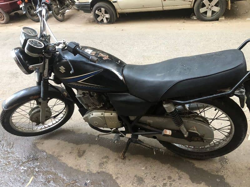 Suzuki 150 model 2015 condition colour se halki 0/3/1/1/2/3/4/1/9/3/8 0