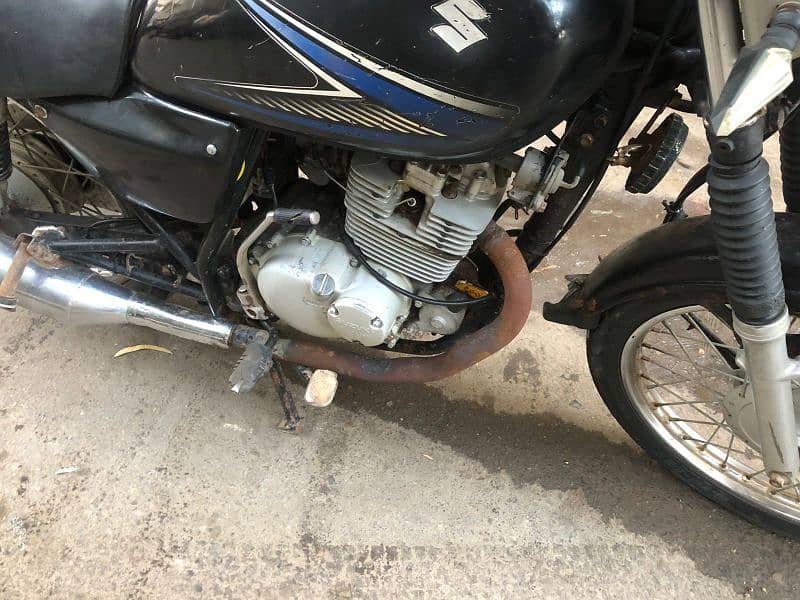 Suzuki 150 model 2015 condition colour se halki 0/3/1/1/2/3/4/1/9/3/8 3