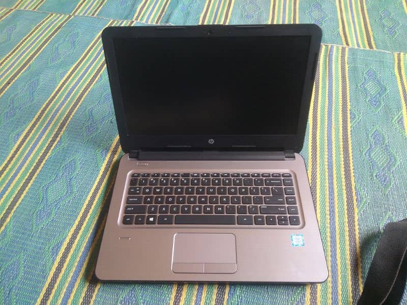 hp 348 g4 i5 7th generation. 8 GB ram 256 SSD . urgent sale . 0