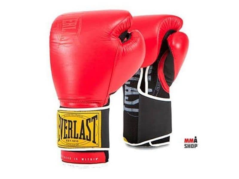 punching bag with gloves 4