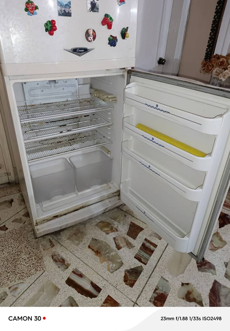 Dawlance Refrigerator 15 cubic feet. 7