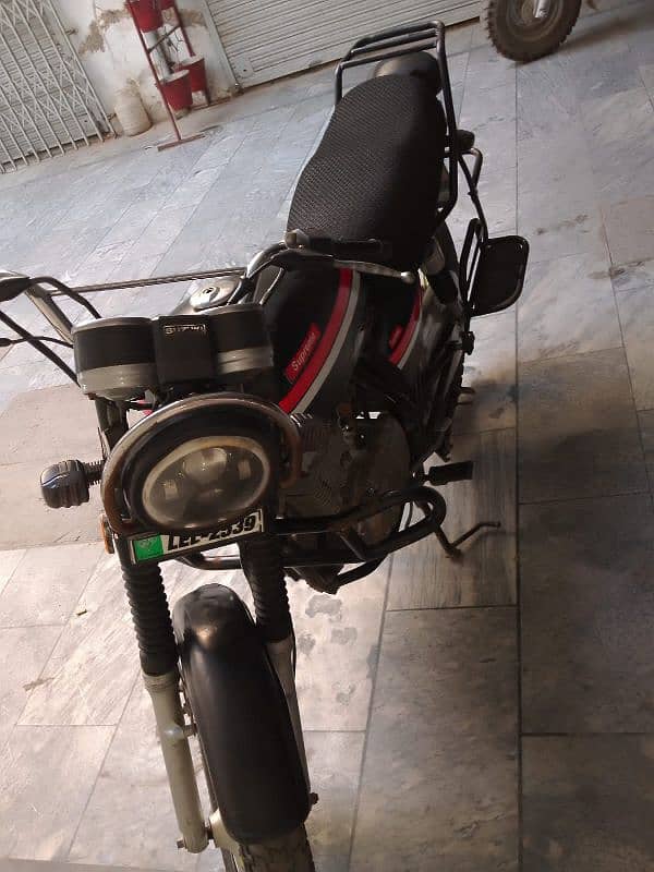 Suzuki 150 4