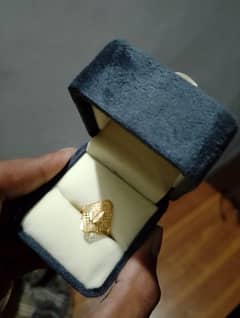 Gold ring