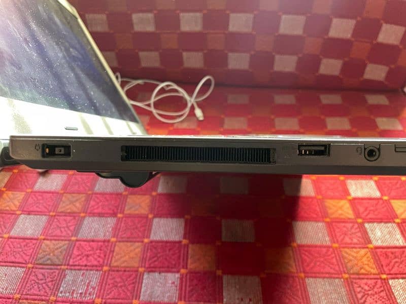 Laptop 4