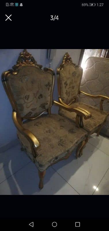 VICTORIAN CHAIR PURE WOOD GOOD QUALITY 1