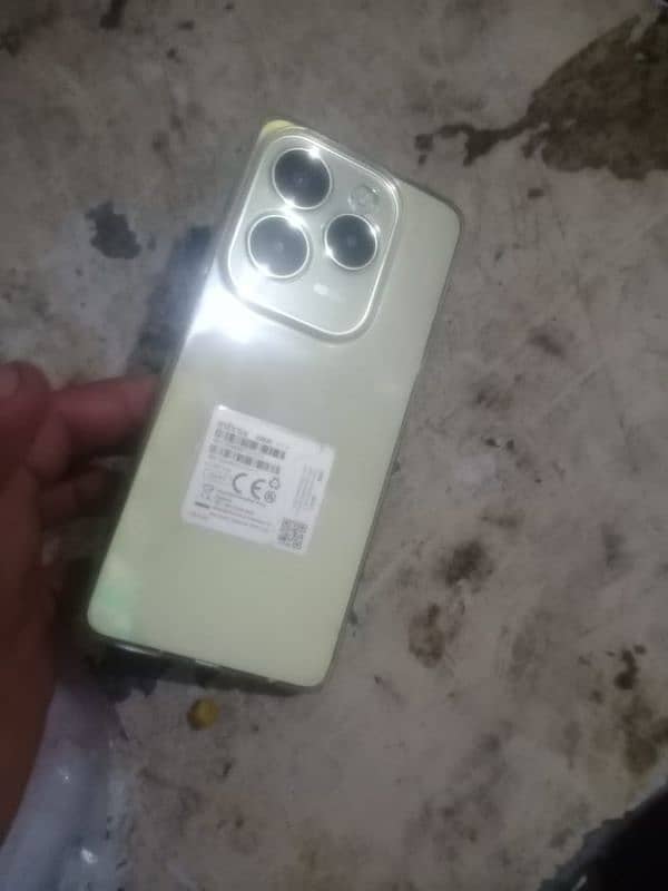 Infinix Hot 40 pro 1