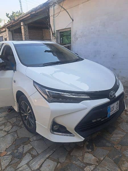 Toyota Altis Grande 2022 1