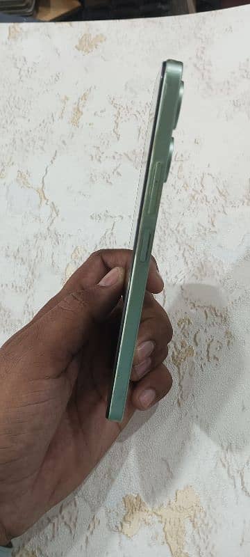 Redmi 13c 6/128 condition 10×10 7month use with original charge box 4