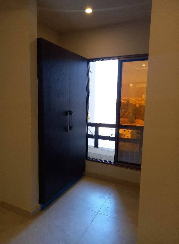 1 bed flat for rent in Zarkoon Heights 3