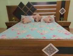 Complete Bedroom Set - Elegant Design + Molty Foam Mattress!