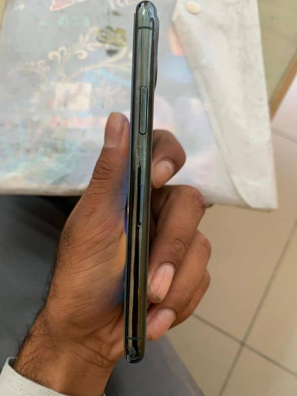 Iphone 11 Pro 64GB Non Pta 4