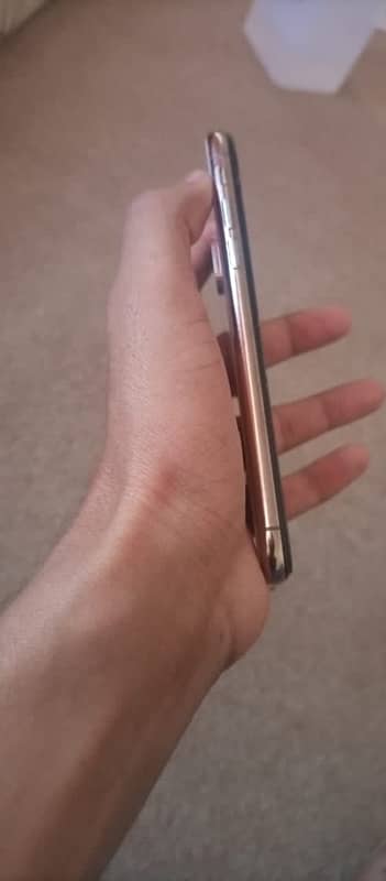 iphone XS 64 gb non pta 4