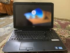 Dell Latitude E5530 0