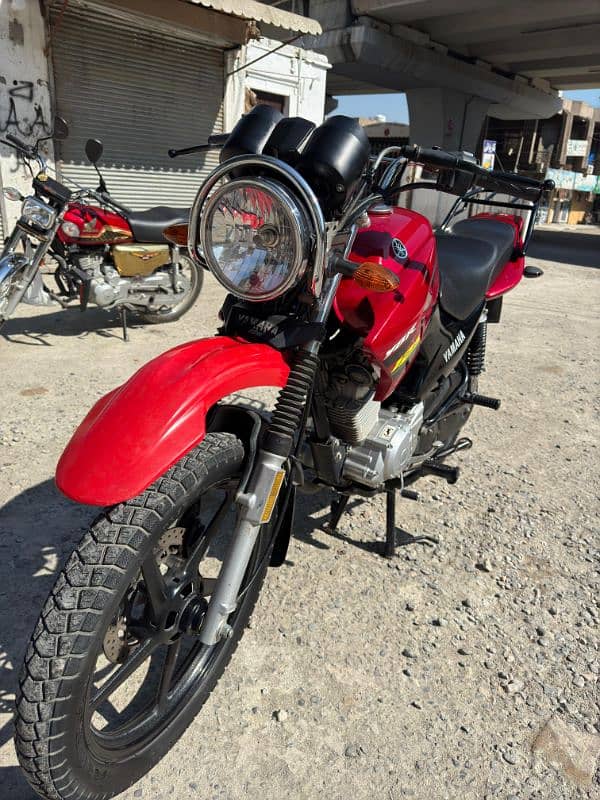 Yamaha YBR G  peshawar nmbr full geniune condition 10 by 10 4