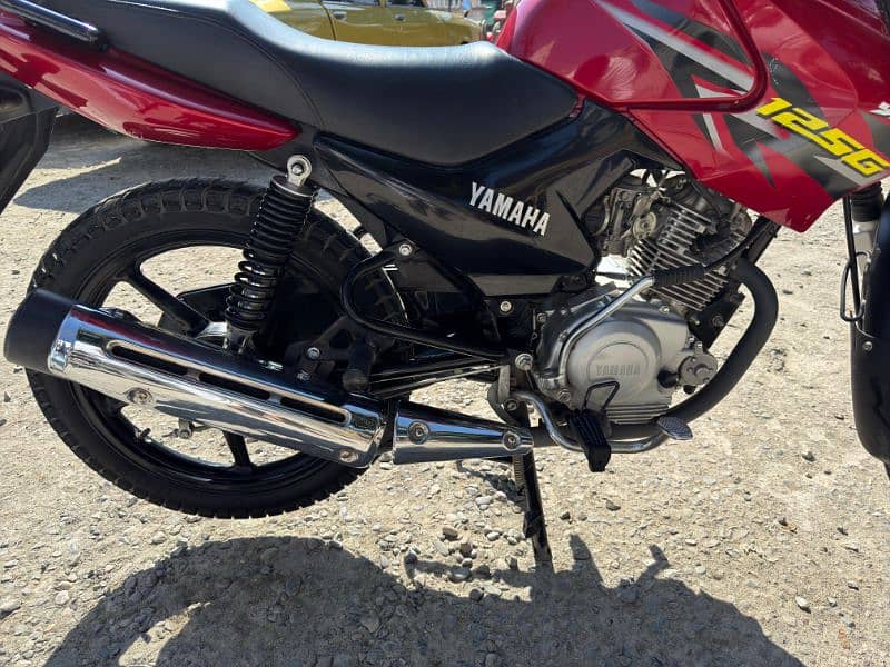 Yamaha YBR G  peshawar nmbr full geniune condition 10 by 10 6