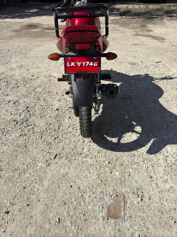 Yamaha YBR G  peshawar nmbr full geniune condition 10 by 10 7