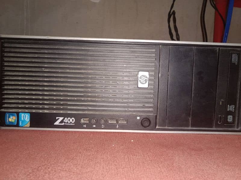 hp z400 Intel r xeeon processor full and high gamming pc 0